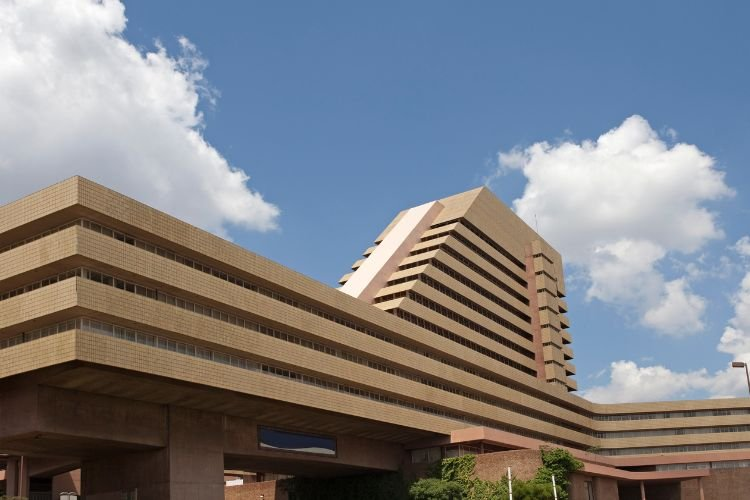 Unisa